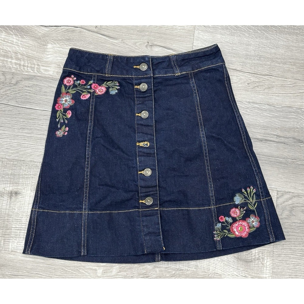 Kate Spade W/ Flower Embroidered A Line Skirt Jeans Size 2 Missing Button